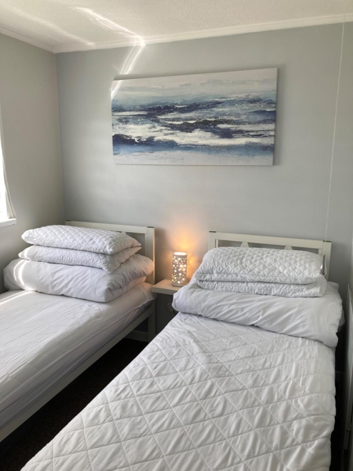 Beachcomber, Sunbeach, Scratby - Two Bed Chalet, Sleeps 4, Free Wi-Fi, Free Club Passes, Free Swimming And Pet Friendly Zewnętrze zdjęcie
